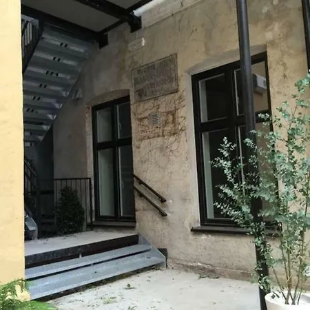 Lägenhet Stayplus 1br Super Central, Spacious Apt W/ Balcony *